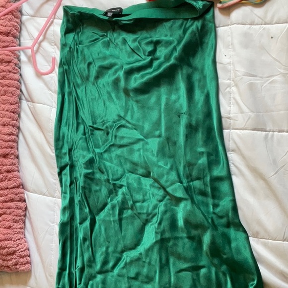 Lucy Paris Skirt. Size S in Women’s. Silk. - Picture 1 of 2